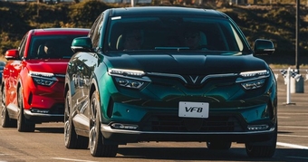 "Top Thương Hiệu Ô Tô Tại Việt Nam 2023: VinFast Dẫn Đầu Miền Bắc, Mercedes-Benz và Toyota Tỏa Sáng Toàn Quốc"