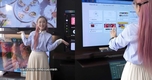"Trải Nghiệm Đầu Tiên: Tương Tác TV Bằng Cử Chỉ Qua Góc Nhìn Của Các TikToker"