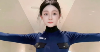 "Video 15 Giây Gây Ánh Nhìn: Gái Xinh Thu Hút Triệu View Nhờ Chiến Thuật Siêu Thực!"