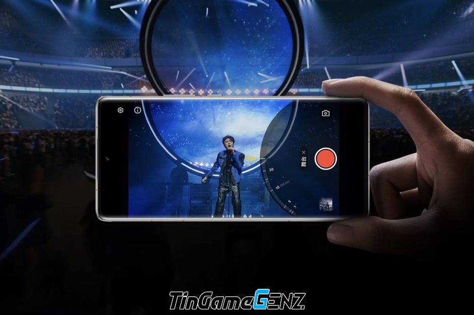 Vivo X100 Ultra ra mắt: Camera 200MP, chip mạnh, giá từ 22,8 triệu đồng