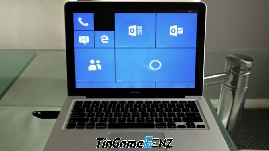 Windows Phone sống lại trên MacBook.