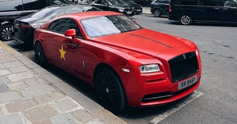 "Xe Rolls-Royce 