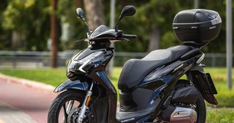 "Xe tay ga giống Honda SH với giá siêu rẻ: Người dùng có nên lựa chọn?"