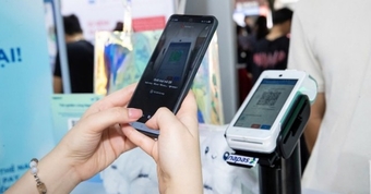 "Xu hướng phát triển thanh toán không tiền mặt: Tại sao Apple Pay đang chiếm lĩnh thị trường?" "Xu hướng phát triển thanh toán không tiền mặt: Tại sao Apple Pay đang chiếm lĩnh thị trường?"