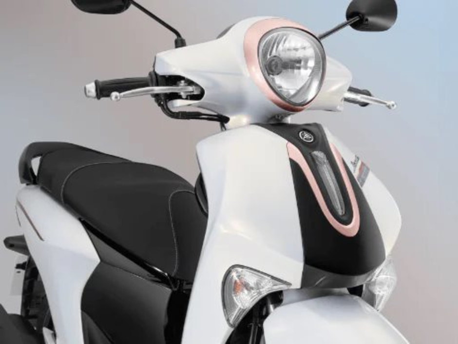 "Yamaha Ra Mắt Phiên Bản Nâng Cấp Xe Ga 125cc Giá Từ 29 Triệu Đồng: Thiết Kế Sang Trọng và Màn Hình LCD Đa Chức Năng"