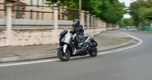 "Yamaha XMAX 300: Giải Pháp Xuất Sắc Cho Người Đi Xa Trung Tâm"