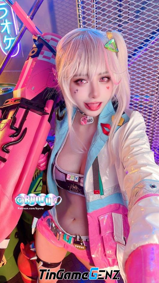 Bộ ảnh cosplay Jackal trong Goddess of Victory: Nikke của hotgirl Byoru