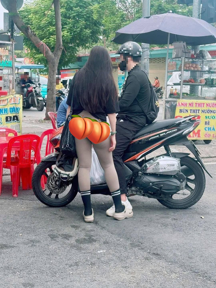 Cô Gái Xuất Hiện Với Trang Phục Gây Tranh Cãi: Đẹp Hay Phản Cảm? Phân Tích Ranh Giới Thời Trang Trong Cộng Đồng Game.
