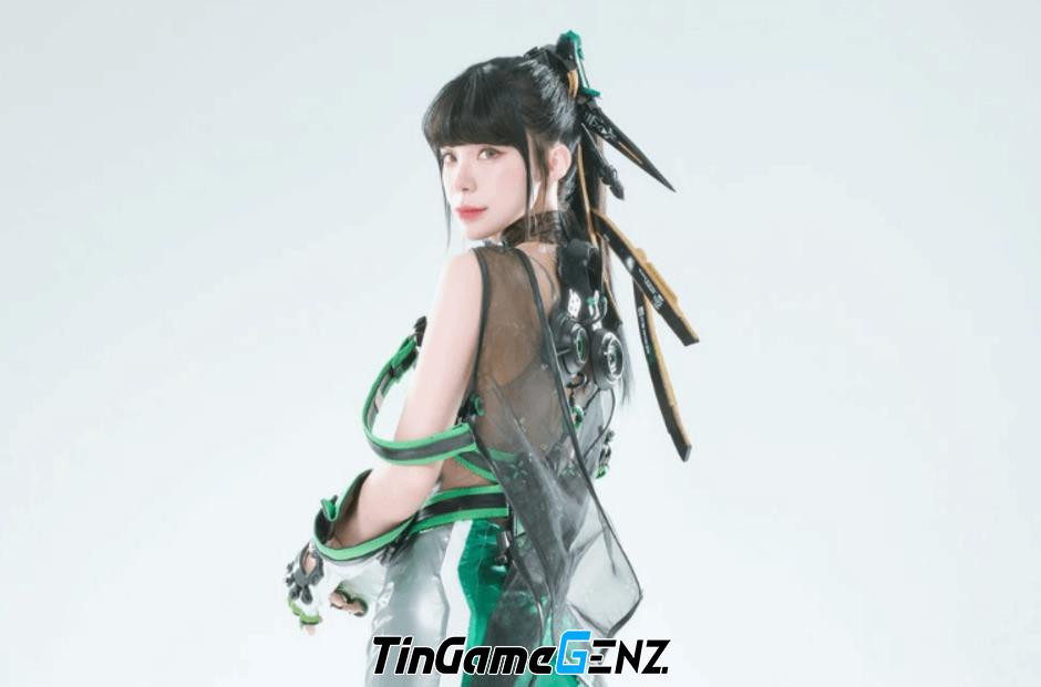 Eve cosplay: Gái xinh sẵn sàng cho ngày ra mắt game 