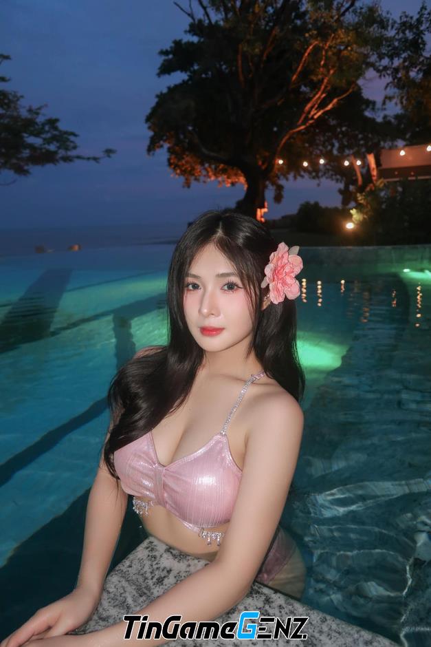 Fanpage X bị chỉ trích vì mượn hình ảnh sexy của Quỳnh Alee.