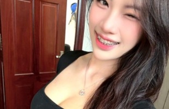 "Hot Girl Đô Vật Gây Chấn Động Với Nhan Sắc Ngày Càng Tăng Bậc, Tham Gia Cuộc Đua Bikini Nóng Bỏng"