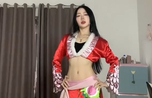 "Hot TikToker Nổi Bật Phản Kháng Đầy Kiện Tụng Trước Ý Kiến Tiêu Cực Về Cosplay Boa Hancock"