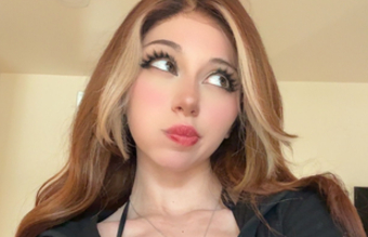 "Kennakins Gây Sốc Với Bộ Ảnh Độc Đáo: Khám Phá Sự Đổi Mới Của Nàng Hot Girl"