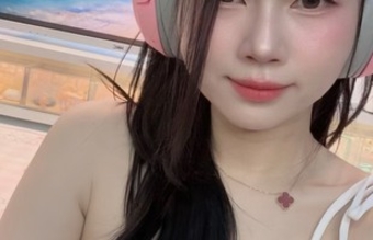 "Khám Phá Góc Gaming Đẳng Cấp Của Hot Girl: Thiết Kế Đẹp Mắt Khiến Game Thủ Mê Mẩn"
