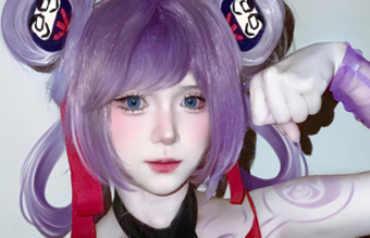 Khám Phá Phiên Bản Thực Tế Đầy Kịch Tính Của Nữ Coser Nổi Tiếng Nhất Giới Game!