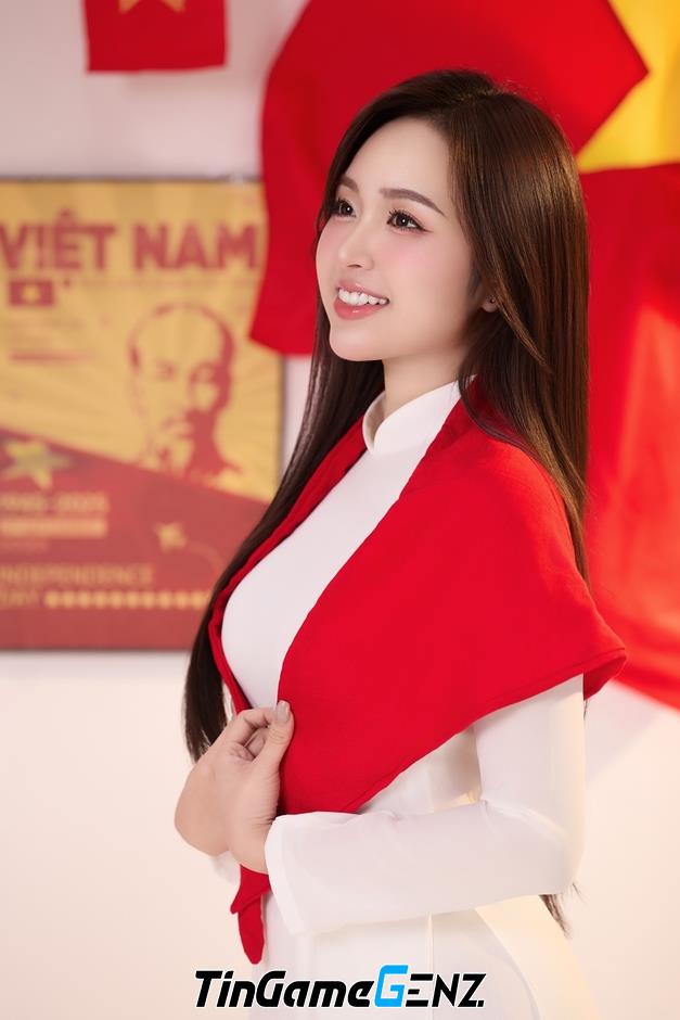 Lê Phương Anh Tỏa Sáng Với Áo Dài Truyền Thống: Nhan Sắc Đằm Thắm Gây Chú Ý Lê Phương Anh Tỏa Sáng Với Áo Dài Truyền Thống: Nhan Sắc Đằm Thắm Gây Chú Ý