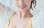 "Nhân vật gây sốt với đôi chân hút hồn sở hữu hơn nửa triệu người hâm mộ - Cô gái khiến cánh mày râu đứng hình!"
