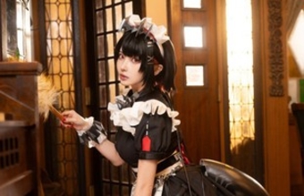 "Nổi bật với bộ ảnh cosplay 