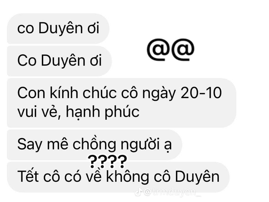 Nữ giáo viên xinh đẹp bất ngờ nhận món quà bất ngờ trong ngày 20/11