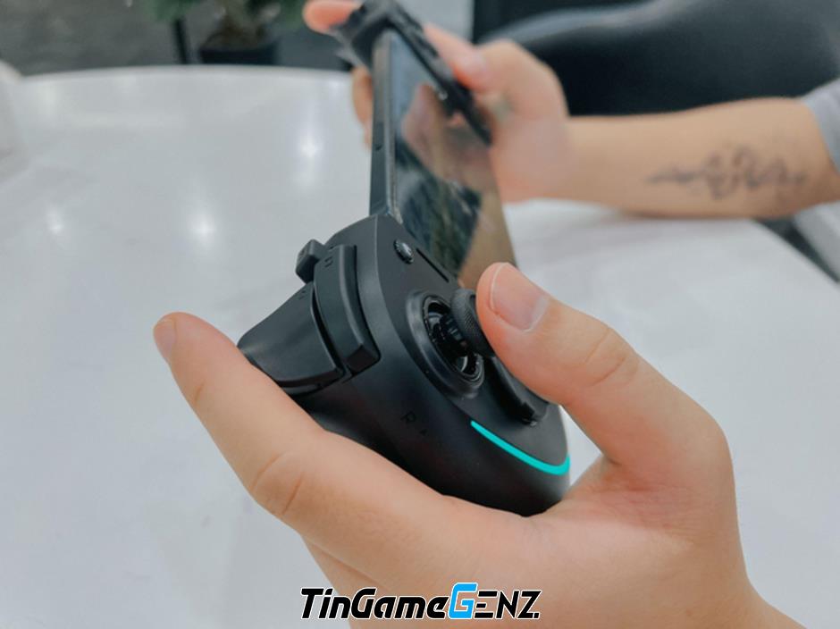 Razer Kishi Ultra: Tay cầm chơi game tốt nhất của Razer?