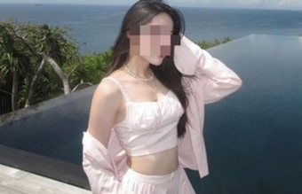 "Rúng động mạng xã hội: Tin nhắn riêng tư của hot girl Babyboo bị lộ, lý do đằng sau sự cố gây bão này là gì?"