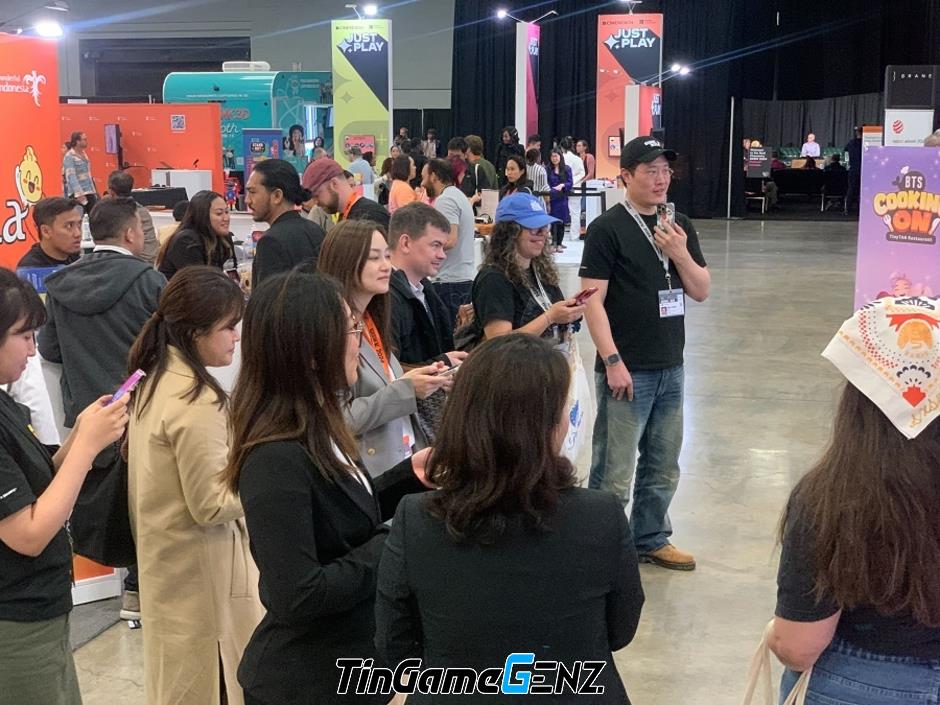 TinyTAN Restaurant của BTS thu hút game thủ tại SXSW 2024