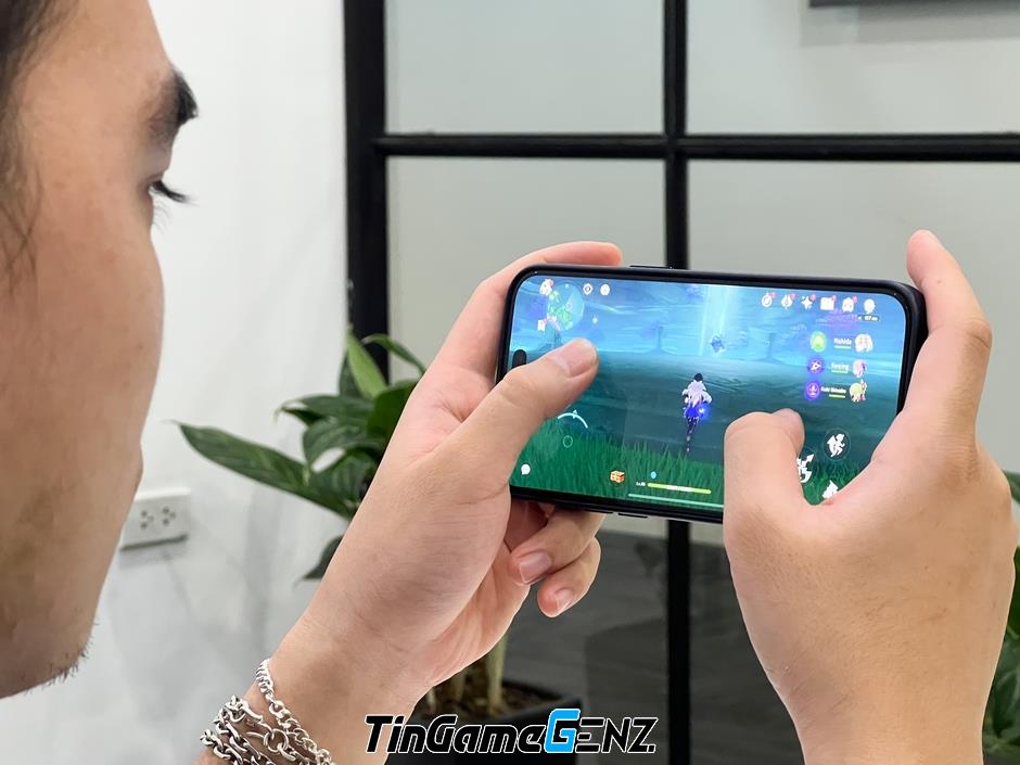 Trải nghiệm game kỳ dị trên iPhone 15 Pro Max: Sự khác biệt như thế nào?