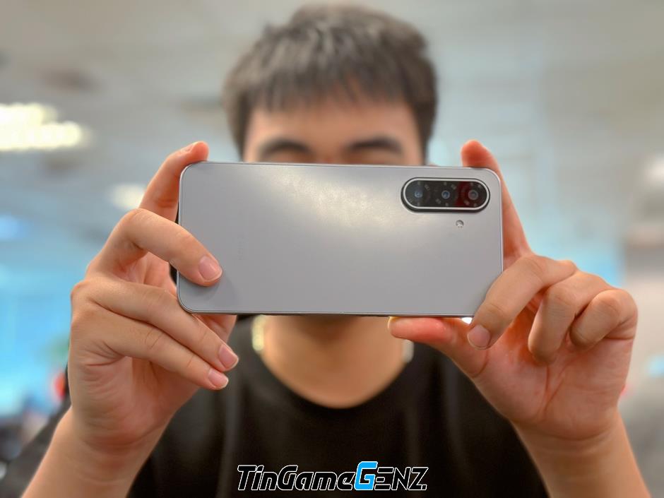 Trải nghiệm Samsung Galaxy A17 5G: Chiếc Smartphone Đáng Chọn Cho Game Thủ Với Giá Cả Phải Chăng Trải nghiệm Samsung Galaxy A17 5G: Chiếc Smartphone Đáng Chọn Cho Game Thủ Với Giá Cả Phải Chăng